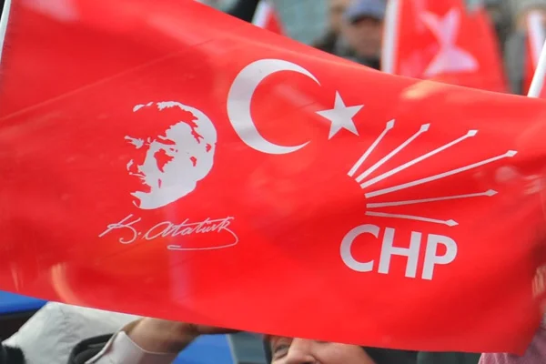 CHP'de deprem: İl başkanı istifa etti
