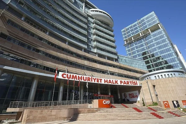 CHP İstanbul kampanyasını başlatıyor