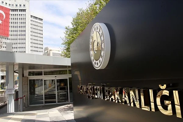Dışişleri Bakanlığından Yunanistan ve GKRY'ye uluslararası hukuk dersi