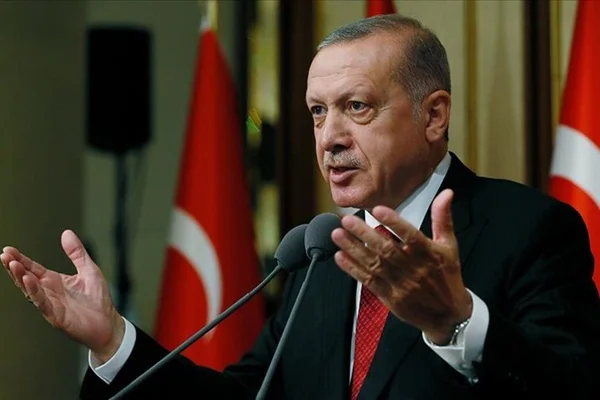 Erdoğan: Nitelikli neslin önündeki kimse duramaz