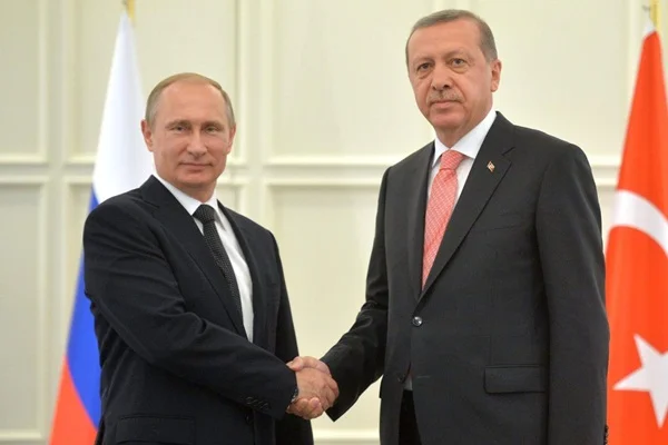 Erdoğan, Putin'le görüştü
