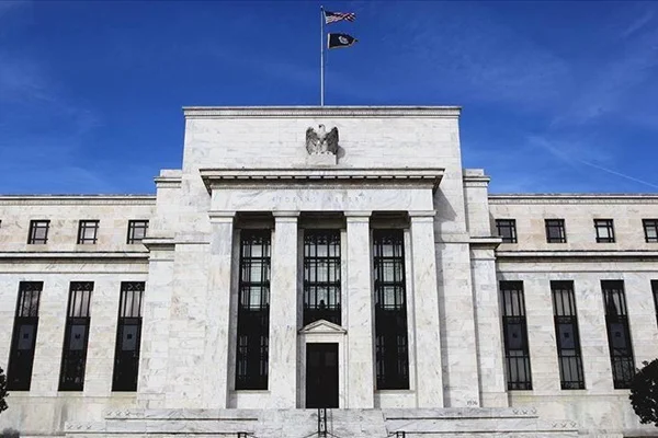 Fed faiz oranını değiştirmedi
