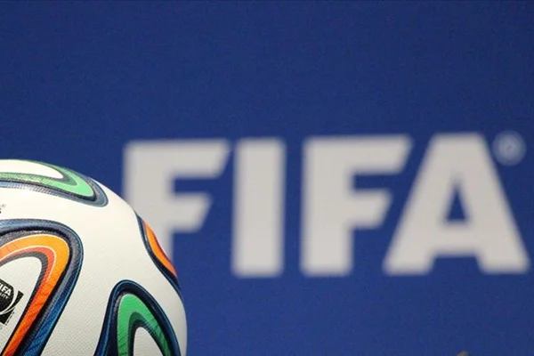 FIFA 48 takımdan vazgeçti