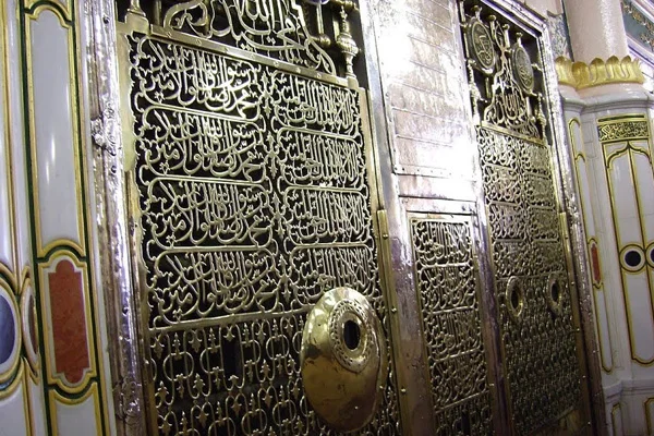 Haçlılar Hz. Muhammed'in mezarını çalmaya çalıştılar
