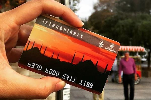 İBB'den indirim ve ücretsiz seyahat kararları