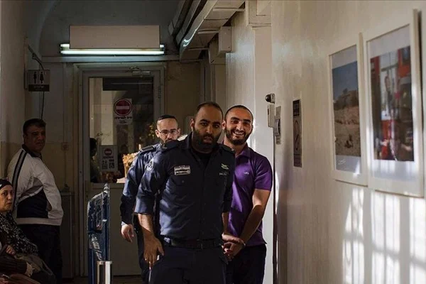 İsrail, AA foto muhabirini sınır dışı etmeye çalıştı