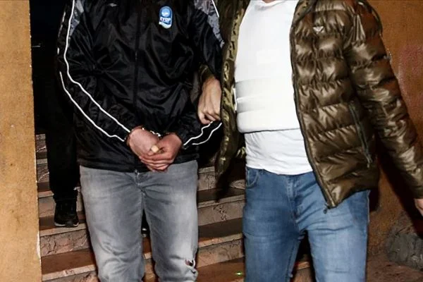 İstanbul'da terör operasyonu: 2 gözaltı