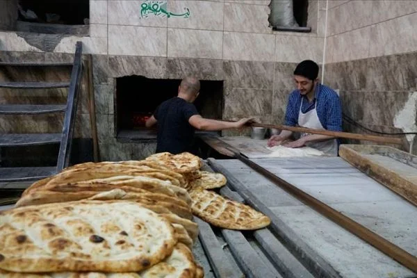 Kavurucu sıcaklıkta iftar saatine kadar mesai
