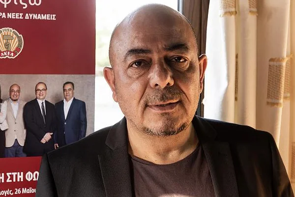 Kıbrıs Rum kesiminden bir Türk aday ilk kez AP seçimlerini kazandı