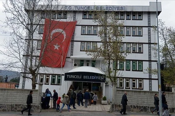 Mahkeme, Tunceli Belediyesinin Dersim kararının yürütmesini durdurdu