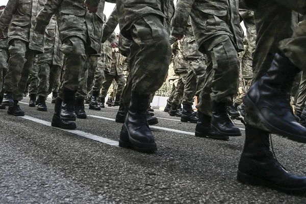Milletvekilleri tatile çıktı: Terhisler bayram sonrasına kaldı