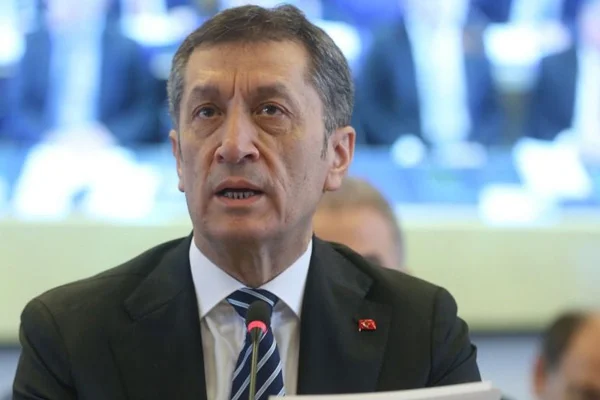 Okullara yeni yaz tatili düzeni!