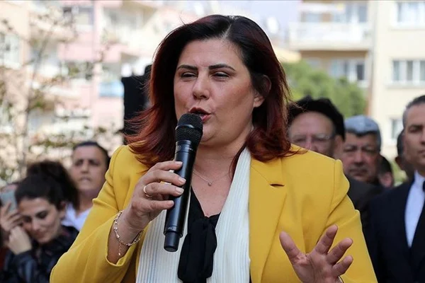 Özlem Çerçioğlu hakkında zorla getirilme kararı