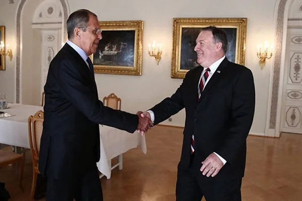 Pompeo ve Lavrov, Venezuela için buluşacak