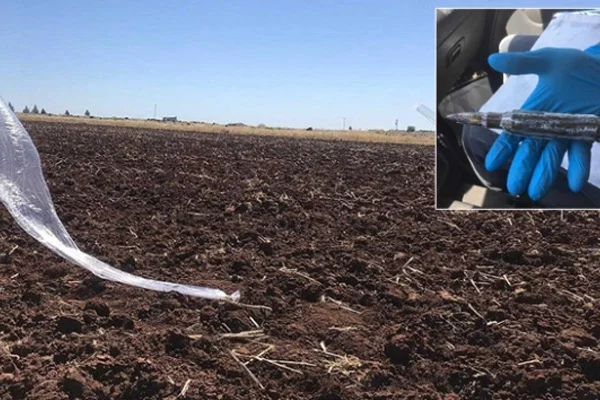 Şanlıurfa'da tarlaya mühimmat bağlı balon düştü