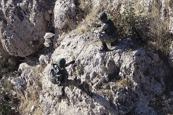 Şırnak'ta PKK'ya yönelik operasyonda 1 asker şehit oldu