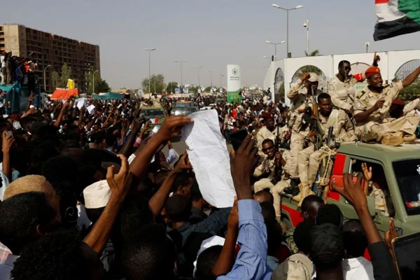 Sudan'da muhalefetten halka kritik çağrı