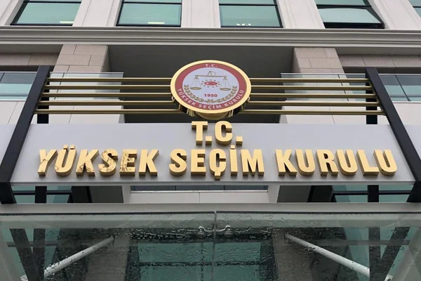 Sungurlu'da 9 muhtarın mazbatası geri alındı