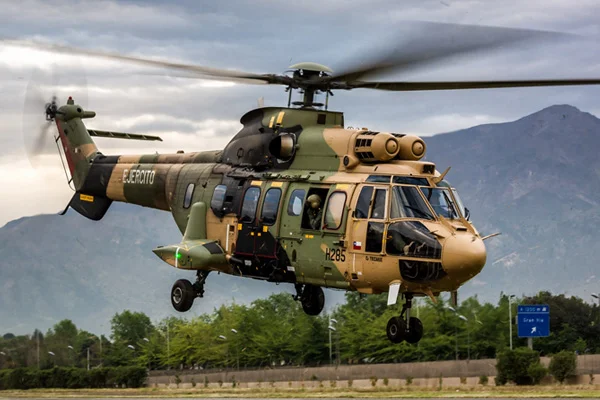 Venezuela'da askeri helikopter düştü