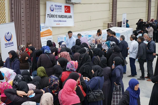 Yedi Başak Derneği ihtiyaç sahiplerini yalnız bırakmıyor