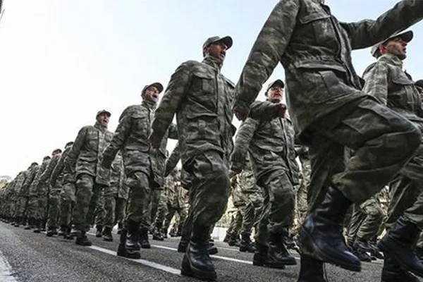 Yeni askerlik sistemi teklifi, komisyonda kabul edildi
