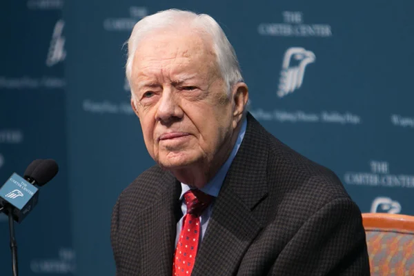 ABD eski Başkanı Jimmy Carter: Trump'a başkanlığı Rusya kazandırdı