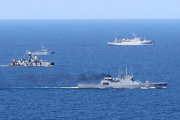 ABD ve Rus gemileri çarpışma tehlikesi yaşadı