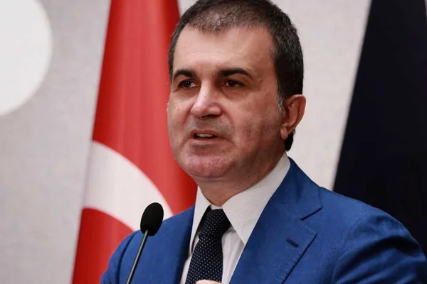 Ak Parti'den yapılan zulme tepki: Mursi'nin naaşından korkuyorlar