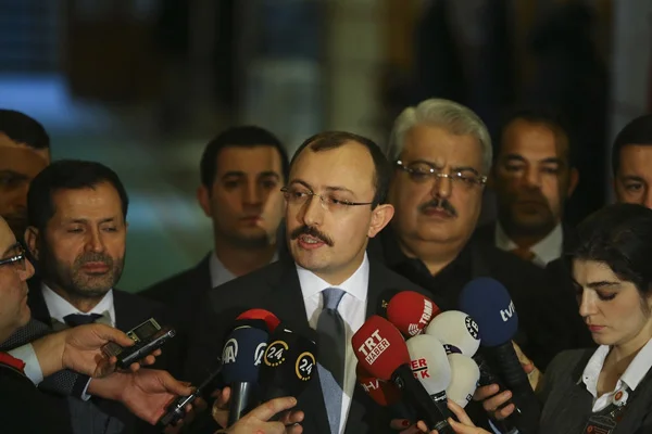 Ak Parti'den yeni askerlik sistemi açıklaması