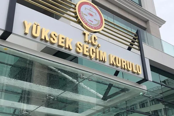AK Parti ve CHP'den mühür başvurusu: YSK bugün toplanacak