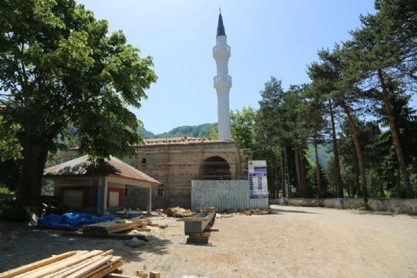Asırlık camiye restorasyon