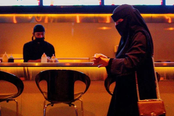 Bloomberg: Suudi Arabistan alkol yasağını kaldırabilir