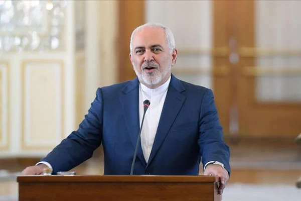 Cevad Zarif'ten 'Bolton savaş komplosu kuruyor' uyarısı
