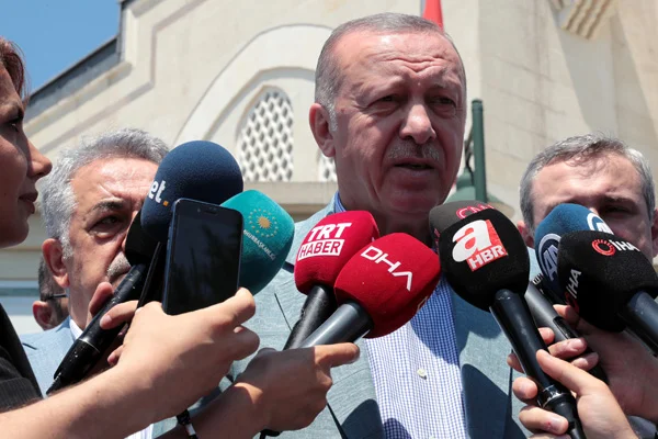 Cumhurbaşkanı Erdoğan: İstanbul dışına çıkmış vatandaşlarımızın seçim için dönüşleri önemli