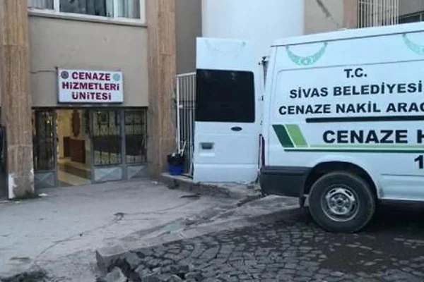 Dedesinin tüfeğiyle oynarken kendini vurdu