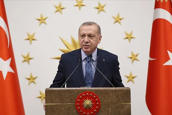Erdoğan liderlerle bayramlaştı