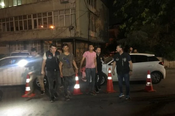 Fatih'teki yabancı uyruklu kadını öldürenler yakalandı