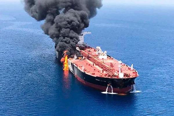 Husiler'den Mısır ve Sudan'a tehdit gibi uyarı: Arap ittifakından çekilmezseniz tankerlerinizi bombalarız!