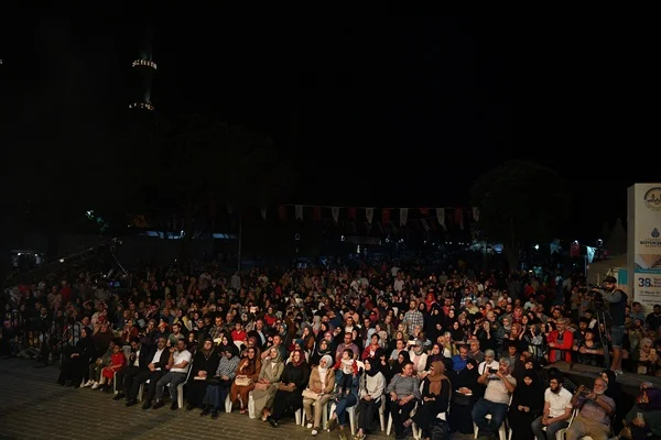 İBB Ramazan'ın coşkusunu Ezgi Gecesi' ile taçlandırdı
