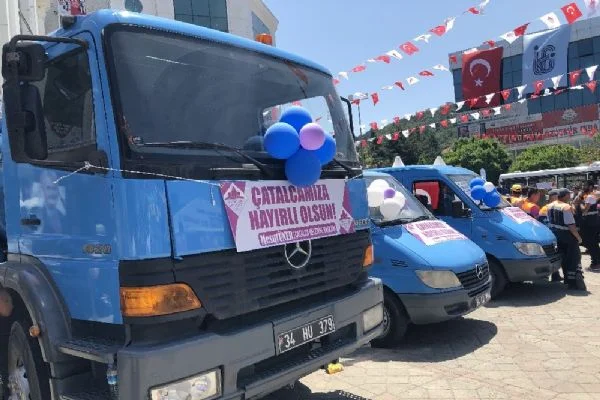 İETT VE İSKİ'den Çatalca Belediyesine araç yardımı