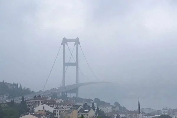 İstanbul'da yoğun sis