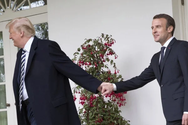 Macron'dan Trump'a: Avrupa'ya karşı duruşunu netleştir