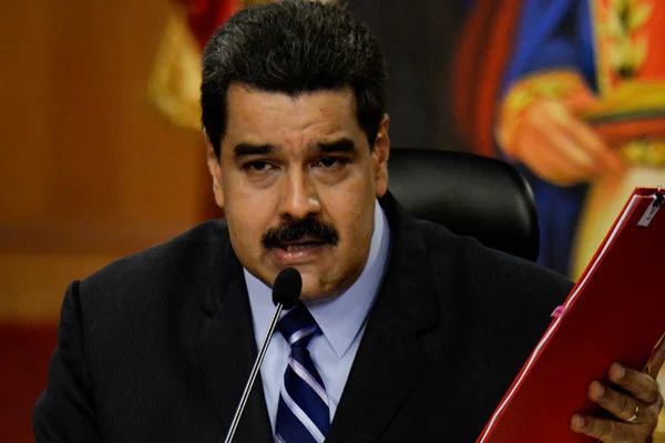 Maduro'dan Kolombiya sınırı için önemli karar