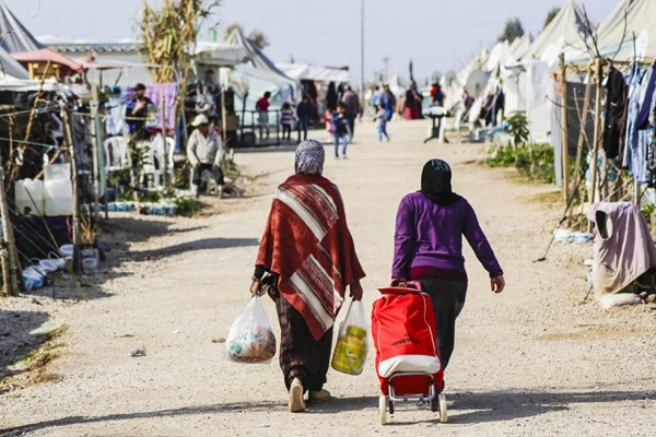 'Mültecileri yoksul ülkeler ağırlıyor, Batılı ülkeler destek vermiyor'