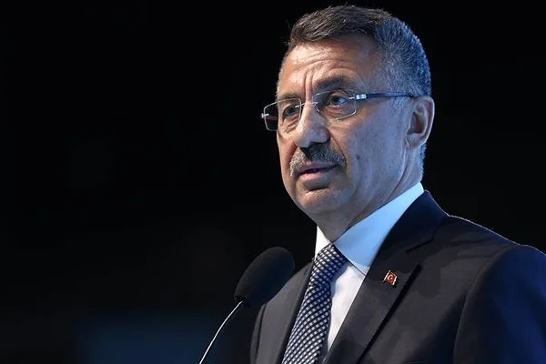Oktay: Demokrasi oyları verenlerin iradesinin sandığa yansımasıdır