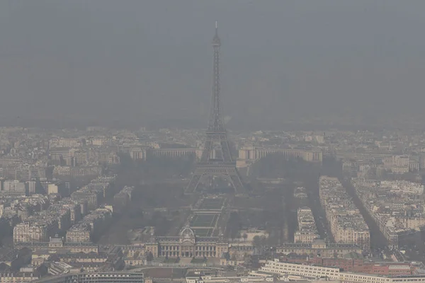 Paris'teki hava kirliliğinden devlet sorumlu tutuldu