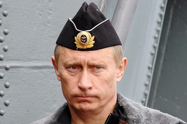 Putin'den, orduya savaş hazırlığı talimatı!