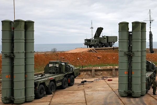 Rusya'dan, İran'a S-400 satma teklifi!