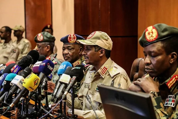Sudan Askeri Geçiş Konseyi, muhalefetle varılan anlaşmaları feshetti