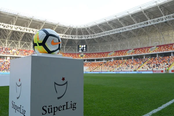 Süper Lig'de yeni sezonun adı belli oldu